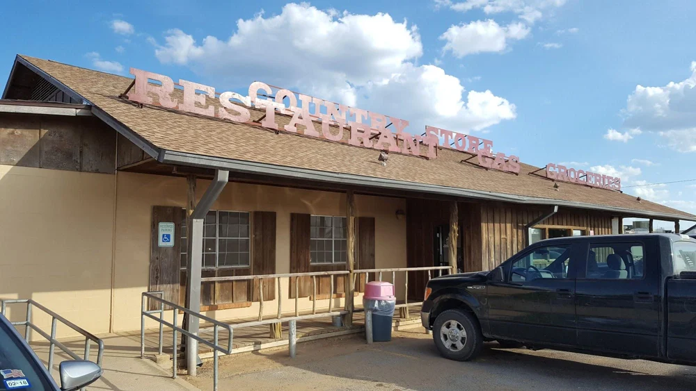Country Store / PC Country Store listing photograph